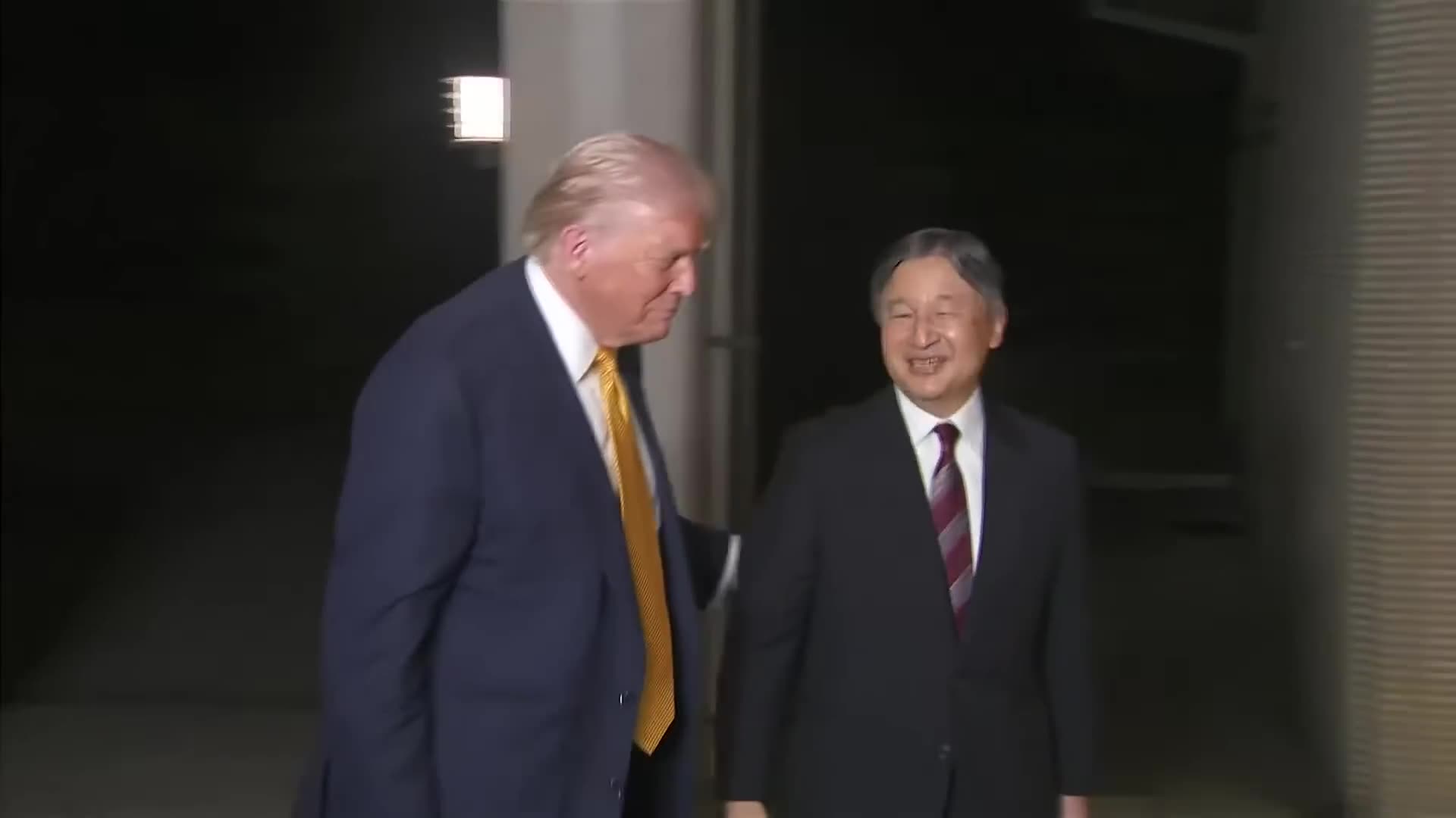 HISTORIC WELCOME: POTUS meets Japan’s Emperor Naruhito at Imperial Palace in Tokyo | AC1B