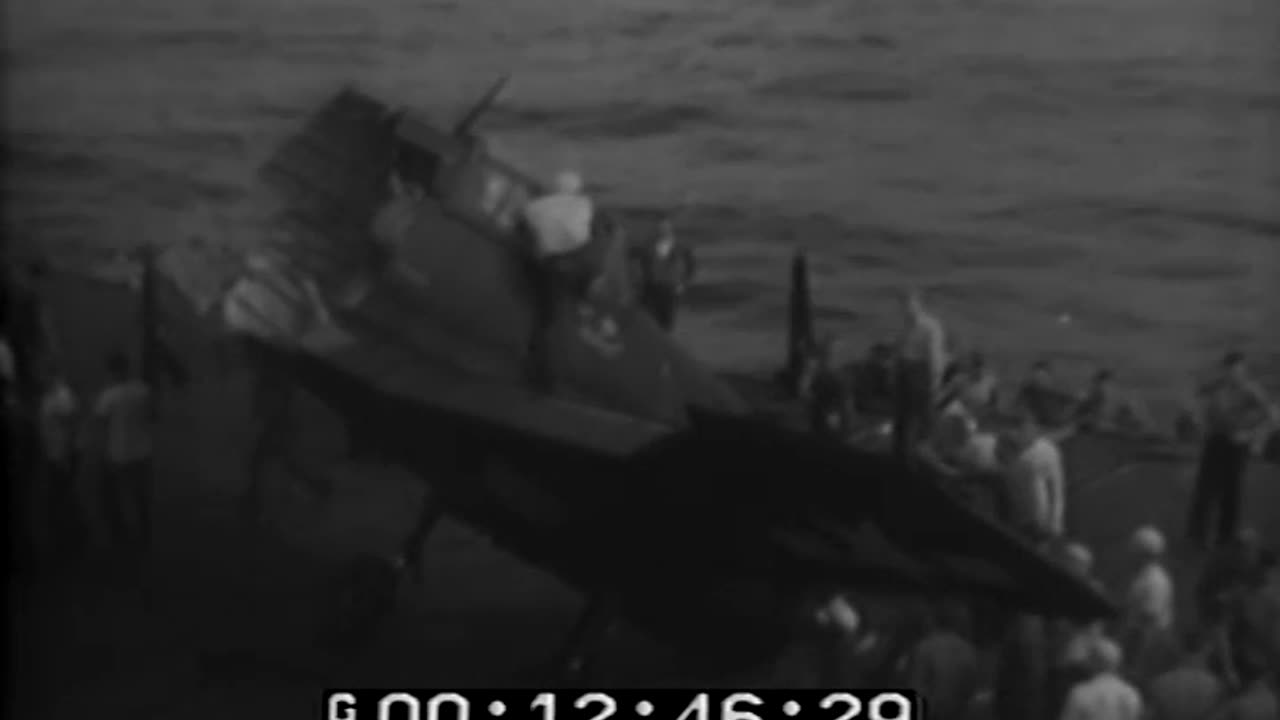 COMBAT ACTION 15 NO... - COMBAT ACTION 15 NOV. 1944 TO 18 JAN. 1945 & GENERAL DECK SC - 428-npc-7119