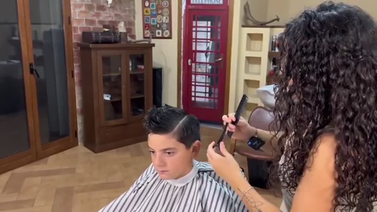 ASMR beautiful lady barber
