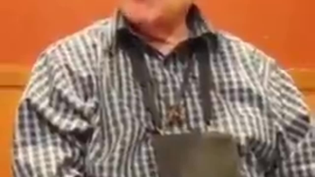 DR. JOEL WALLACH - THE NEGATIVE HEALTH EFFECTS OF GLUTEN