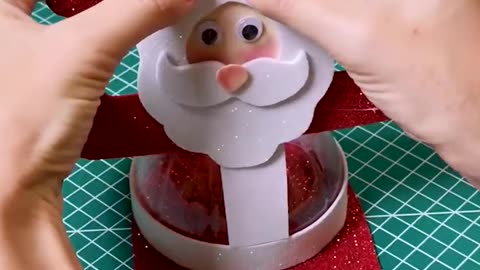 This might be my new favourite holiday craft 😂🎅