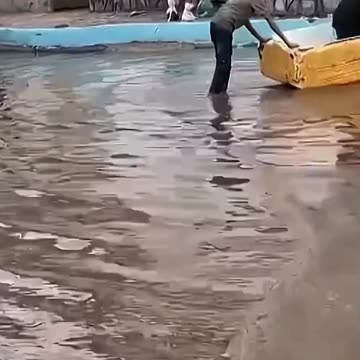 🌊Massive flooding due to heavy rainfall in Aden, Yemen.(19.08.2025)