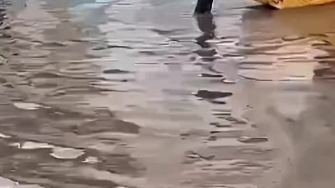 🌊Massive flooding due to heavy rainfall in Aden, Yemen.(19.08.2025)