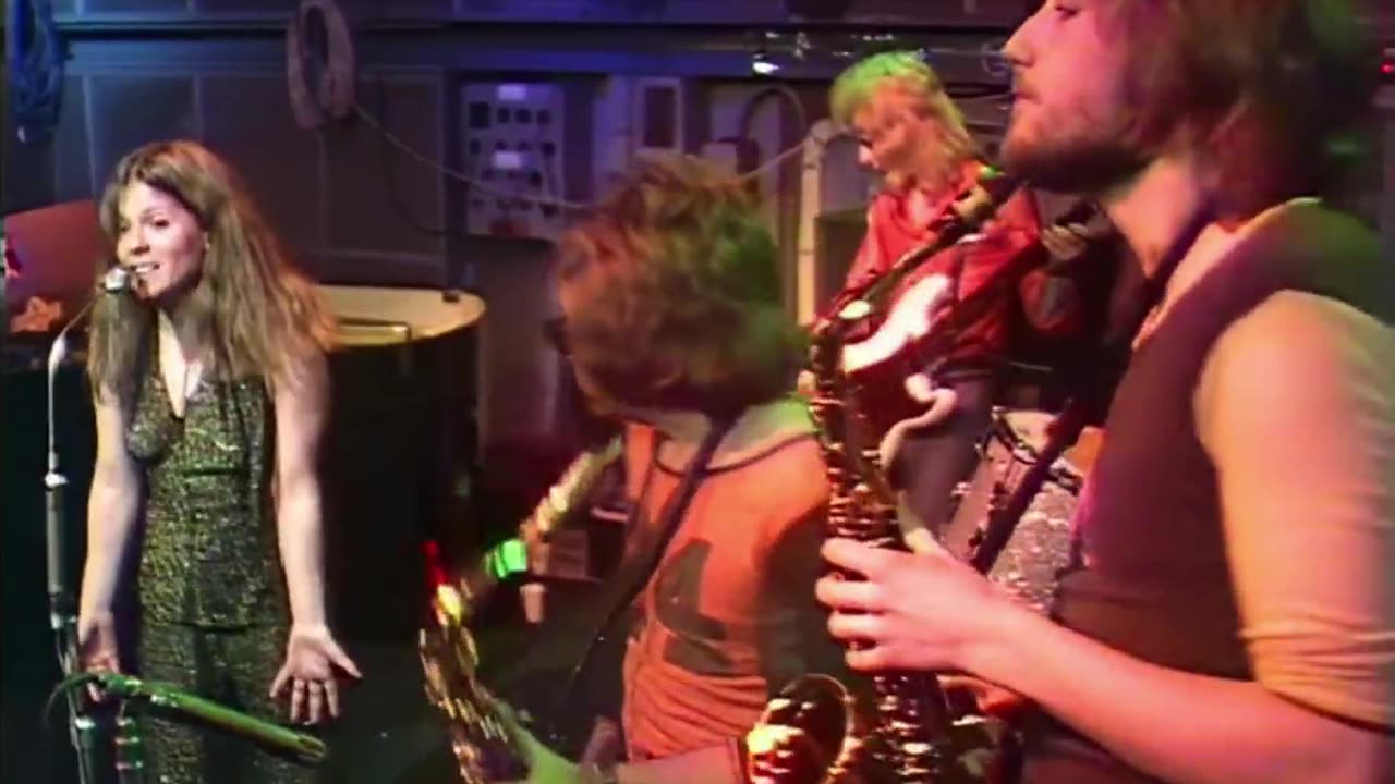 Wells Fargo - Babe Ruth (live)