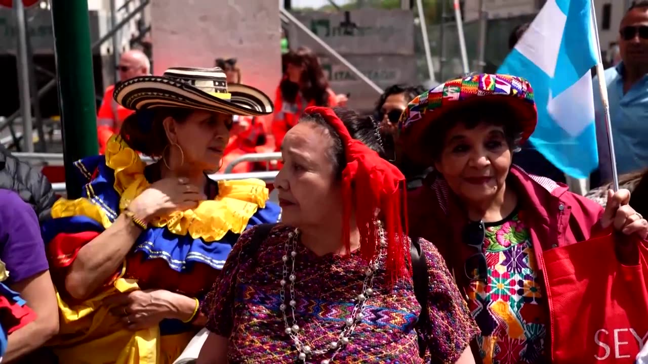 'Simple, humble': Latin American faithful pay respects to Pope Francis