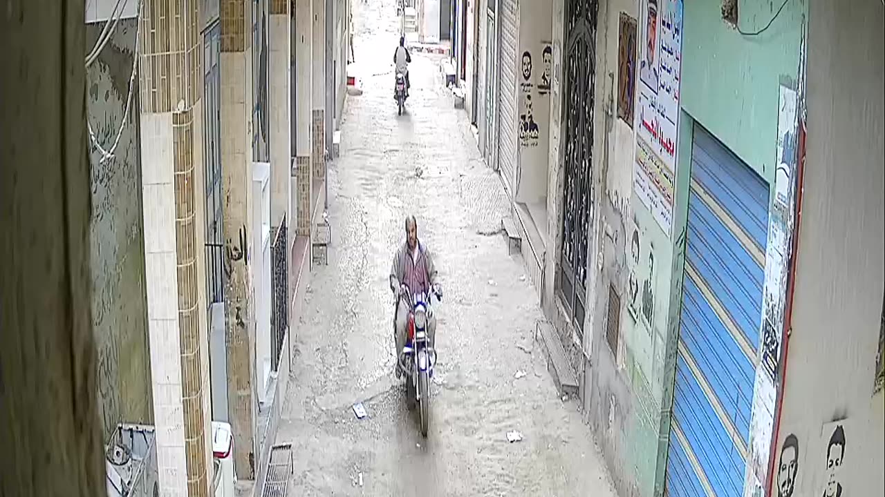 2025 12 04 == 15 10 - 17 05