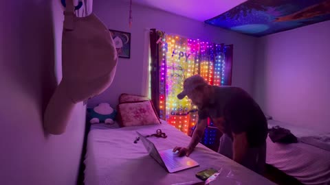 Ep. 542 "Loading..." by Batman