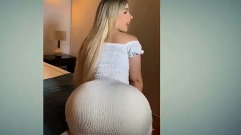 Big Booty Babes Shaking It in Bikinis | Ultimate Curvy Dance Compilation 🔥💃"