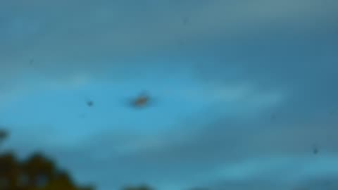 Blurry flying machine is blurry, but sounds cool!