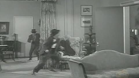E124. Self-Made Maids - Shemp Howard Era - 1950