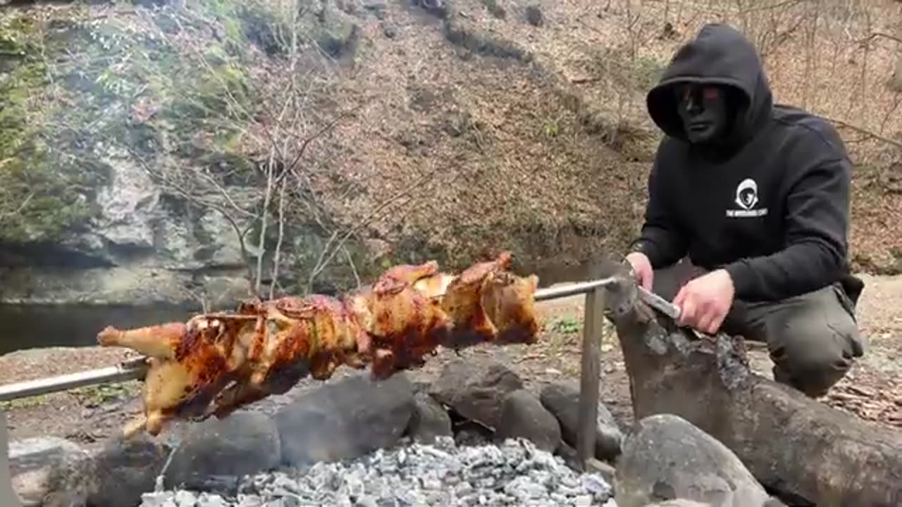 Cooking Delicious Whole Roast Chicken in Nature🍀🐓