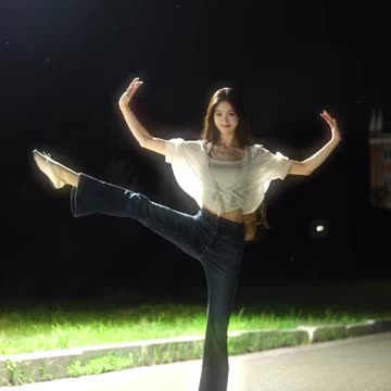 Seductive Cobalt Jeans Dynamic Hip Hop Dance | Daily Beauty EP 1402