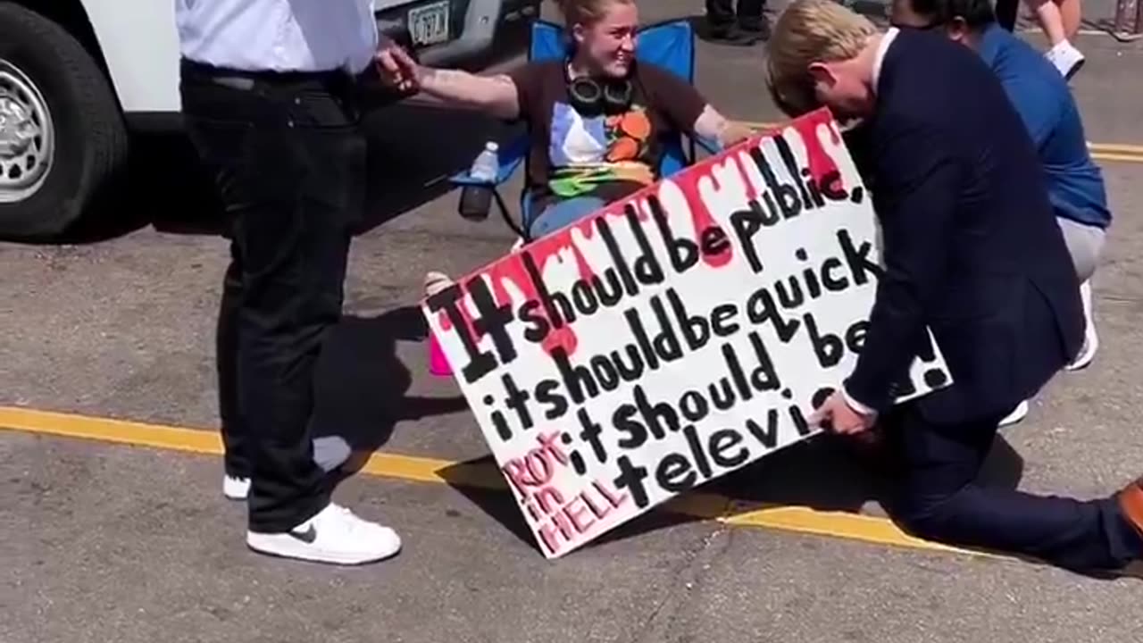 Liberal says every conservative should be assassinated