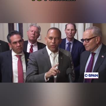 Schumer Tells Conservatives to Stop ‘Pointing Fingers’ After Charlie Kirk Assassination