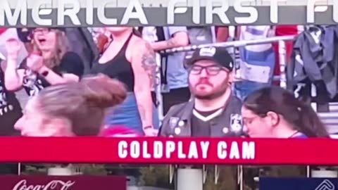 COLDPLAY CAM IS HERE TO STAY!!!🤣🤣🤣