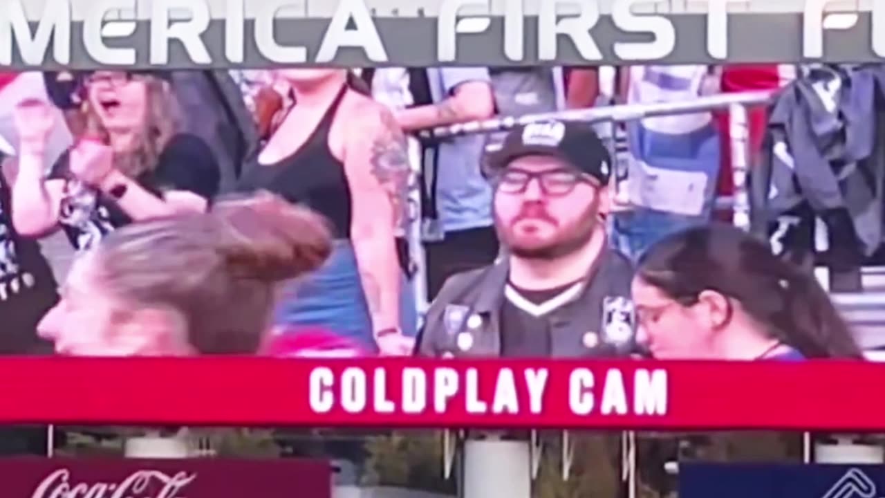 COLDPLAY CAM IS HERE TO STAY!!!🤣🤣🤣