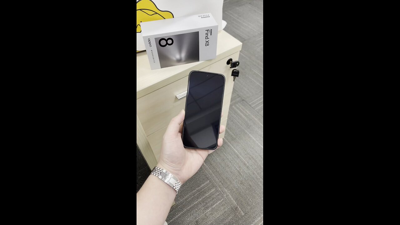 oppo find x8 pro first look and handling