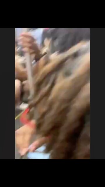 Transportation in the big city (NYC) Don't go in the jungle🚄😳💥💥💥💥💥