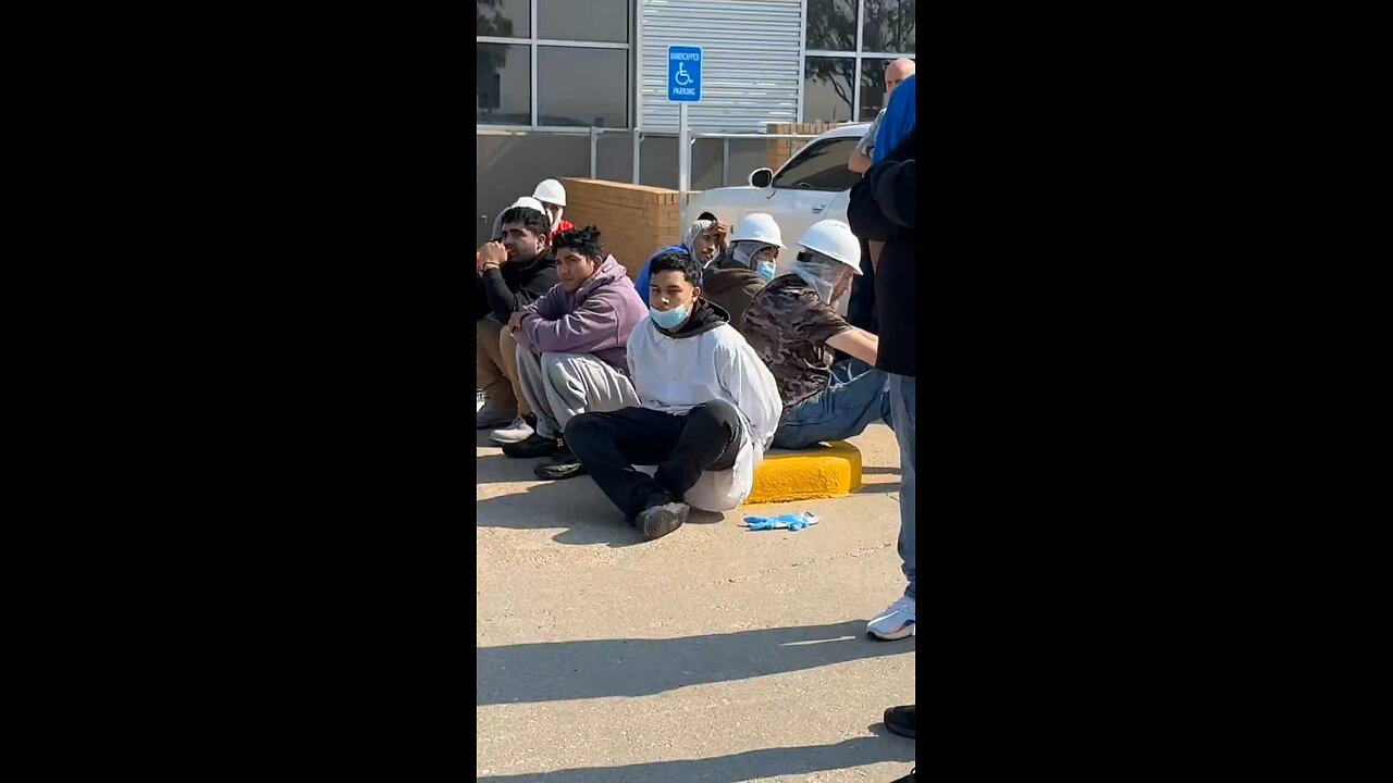 ICE arrest over 100 illegal immigrants use fake documents/ stolen identities belong to U.S. citizens