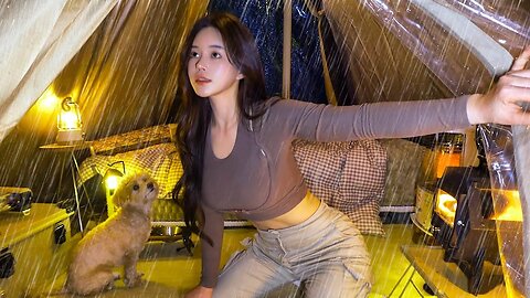 Pitching a small tent in a windy forest and eating minari samgyeopsal and spring food ｜ Ten