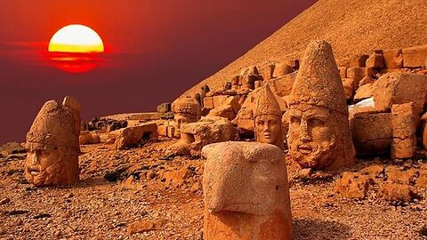 "Explore the Ancient Wonders of Mount Nemrut, Turkey: A Must-See UNESCO World Heritage Site"