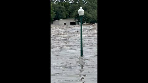 🚨 BREAKING: The San Gabriel River is now destroying parts of Georgetown, Texas.