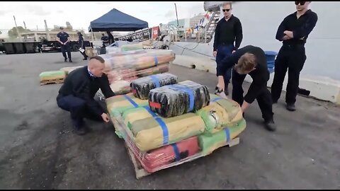 U.S COAST GUARD SEIZES COCAINE🏖️📦👲🌊⛴️📸MARIJUANA IN FLORIDA🏝️⛴️👷‍♂️💫