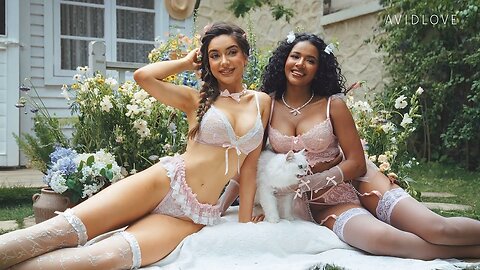 AVIDLOVE lingerie - It's girls time