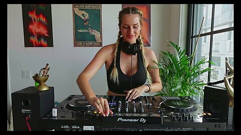 Dj Tabea - Berlin #techno #vibes