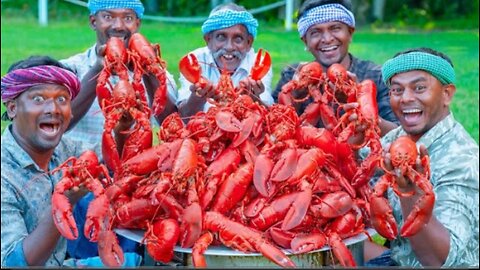 AMERICAN LOBSTER | Huge Lobster Cooking & Eating in American Village