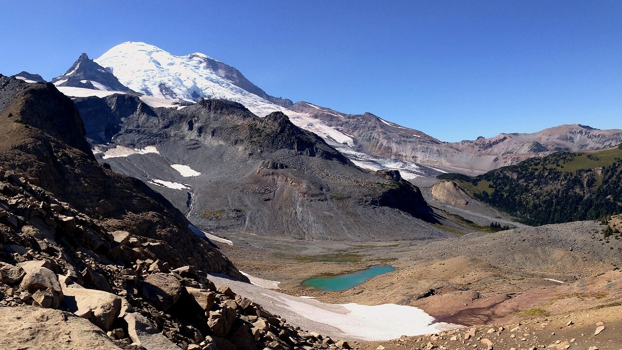 Mount Rainier - Panhandle Gap (Wonderland Trail)