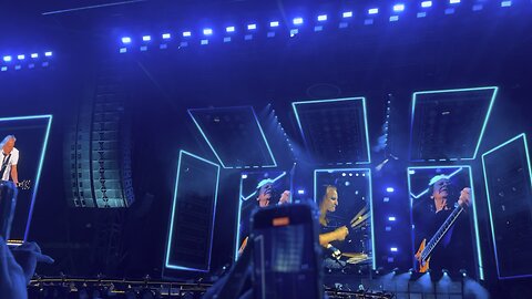 AC/DC power up tour 2025 live in Melbourne shoot to thrill