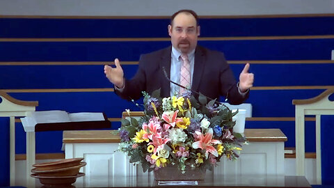 BRAVE preacher talks about TRUMP from the PULPIT in a CHURCH!