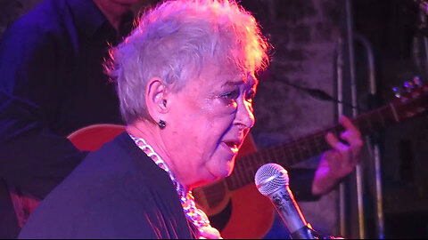 Vi Subversa ( of Poison Girls ) Old Tart's Song . Brighton Green Door 05/12/2015