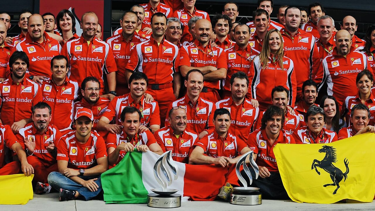 2011 British Grand Prix | Round 9/19 | BBC Race Highlights