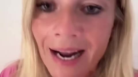 Masowo konta są zamykane i też czeka u nas .