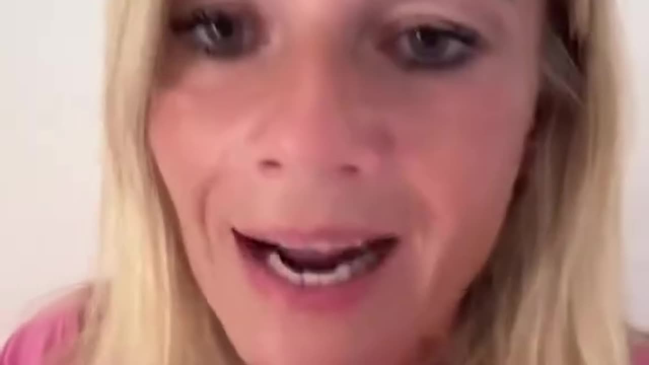 Masowo konta są zamykane i też czeka u nas .