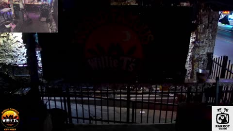LIVE Music Everyday!
