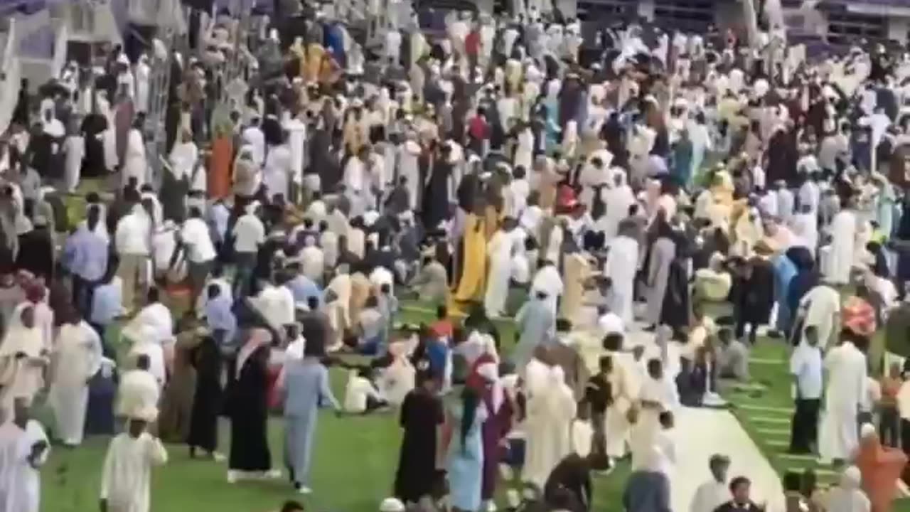 Somalis occupy Minnesota Stadium in America to pray to Allah. Same images you see in