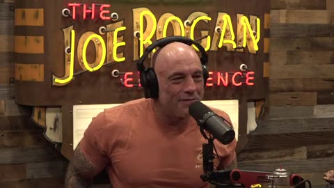 Joe Rogan Experience #2377 - Carrot Top