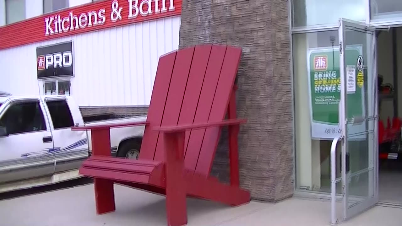 BIG Chairs