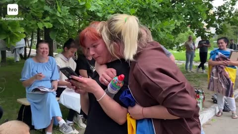 🇺🇦 “Mom, I’m alive! I’ll be home soon, Mom!”, — the first calls from our soldiers to their families.