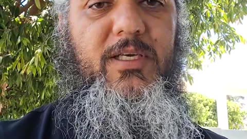 π. Δήμος Σερκελίδης. Σε εξάμηνη αργία από τον Αρχιεπίσκοπο Κύπρου Γεώργιο.