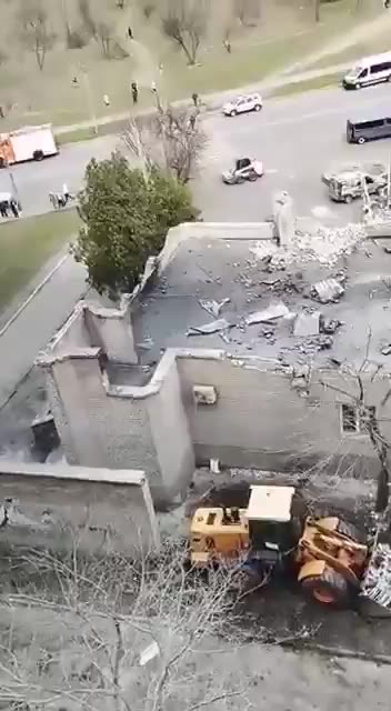 Ukraine war footage 4/6/25 Magellan cafe 85 officers killed