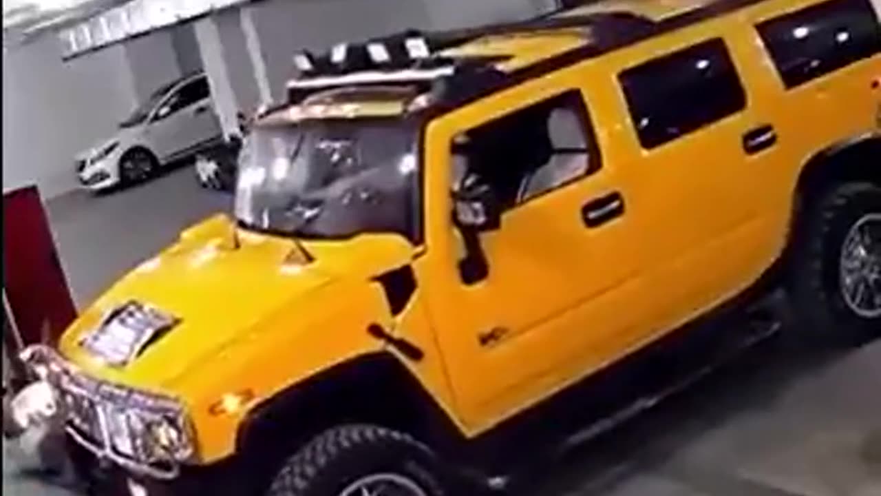 Driverless Hummer crushes someone