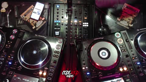 CARRY ON RAVING WARM UP SHOW