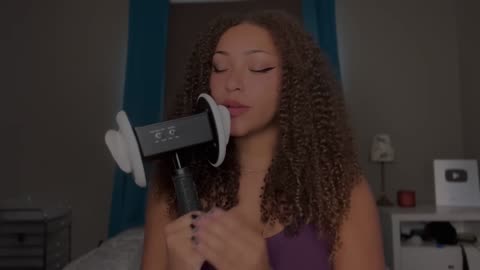 Mouth sounds triggers in