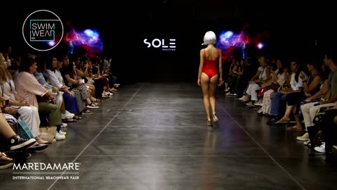 SOLE Maredamare Florence Summer 2025 - 4K
