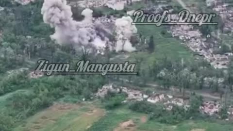 ✈️🇺🇦💣Ukrainian aviation with GBU-62 bombs strikes on Russian forces in Novotroitske, Pokrovsk
