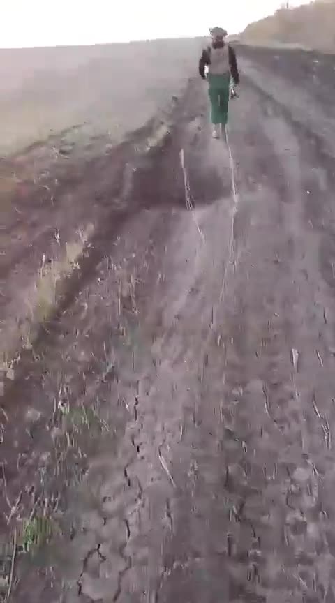 Russia Dominates Battlefield Drones — Land Covered in Fiber Optic Cables